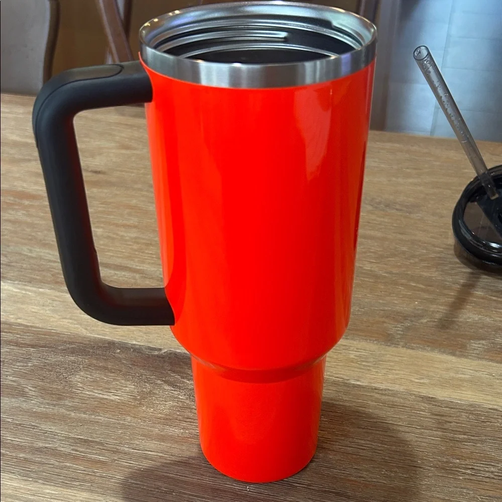 NWT Stanley Neon Orange 40oz Tumbler/Travel Mug with Handle NWT - Picture 5 of 10